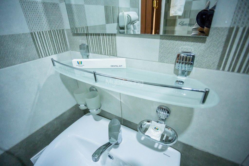Wantong Hotel Tashkent Esterno foto