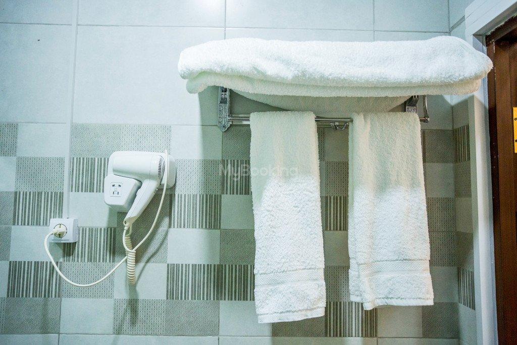 Wantong Hotel Tashkent Esterno foto