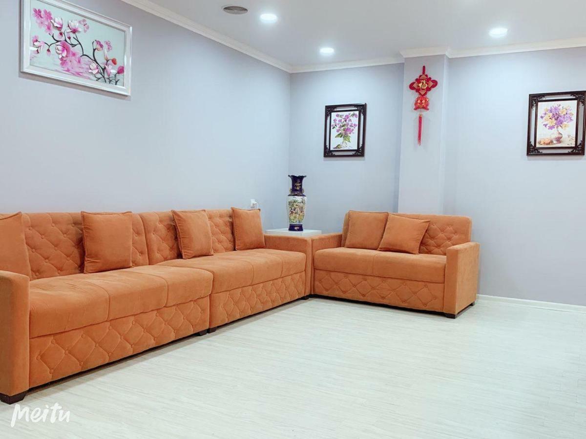 Wantong Hotel Tashkent Esterno foto