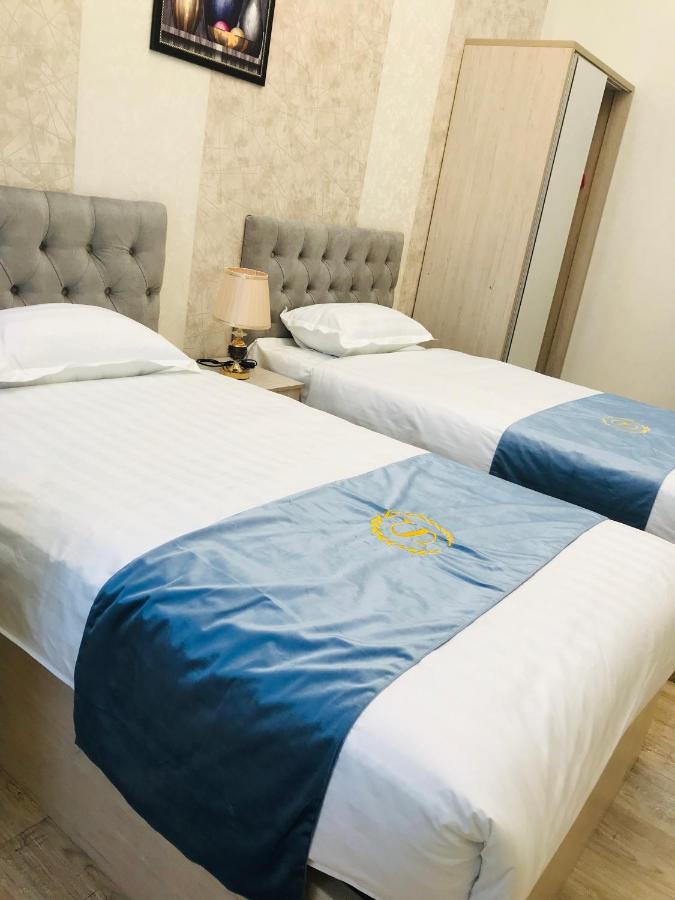 Wantong Hotel Tashkent Esterno foto